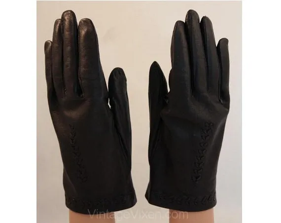Black Leather Gloves with Herringbone Stitchery - Beautiful 50s Ladies Pair 1950s Gloves - Excellent Condition - Classic 50's Accessories