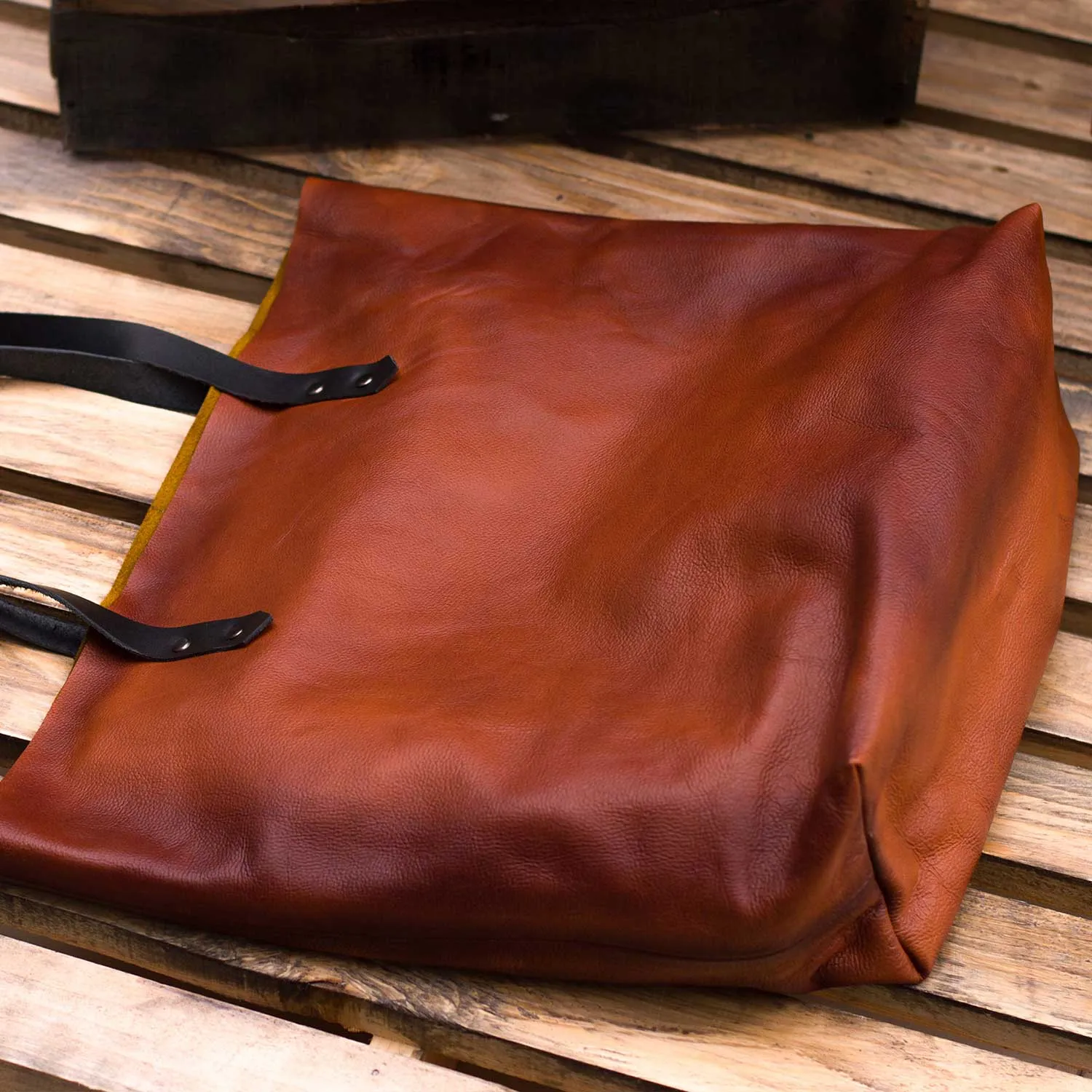 Keran Waxed Brown Leather Tote