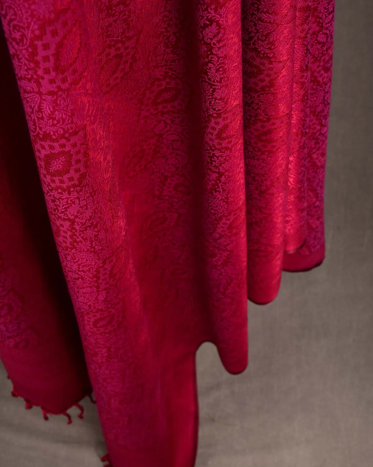 Magenta Damask Tanchoi Handwoven Silk Wool Unisex Dress Shawl