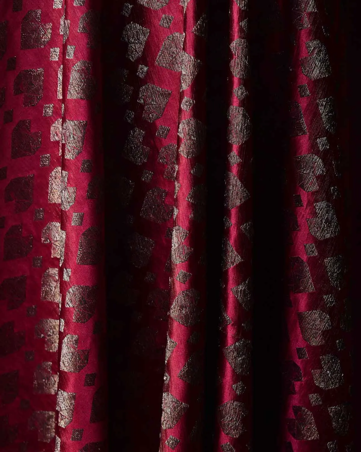 Magenta Gold & Silver Zari Diamond Hearts Satin Brocade Handwoven Silk Wool Unisex Dress Shawl