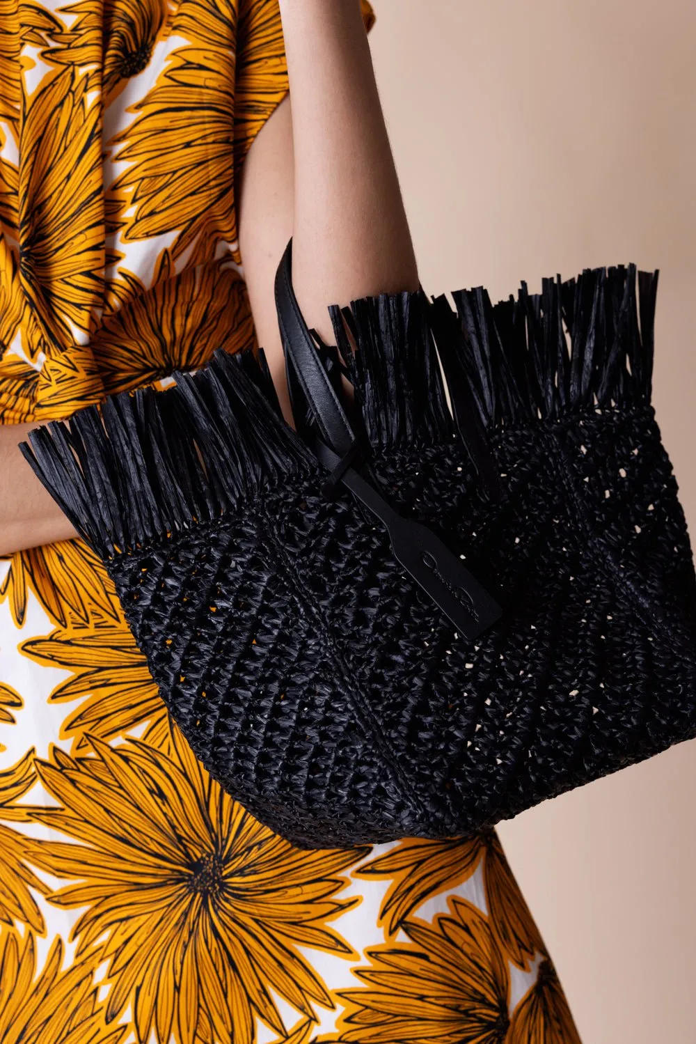 Raffia Square Tote - Black