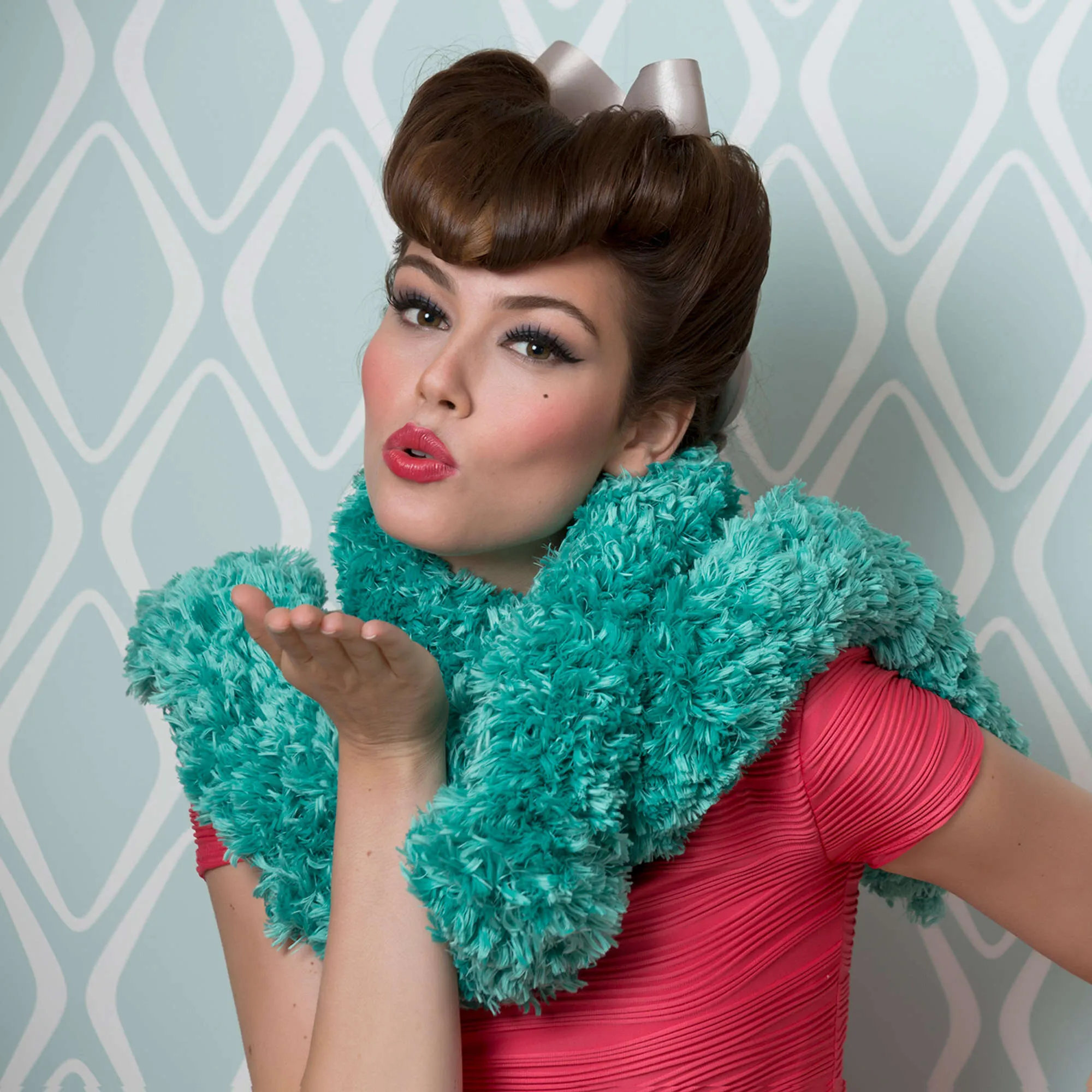 Red Heart Knit Fancy Fur Stole